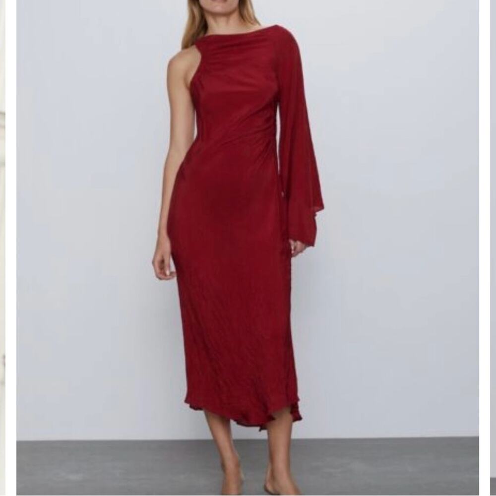 Zara Asymmetrical One Sleeve Midi Dress In Red / Burgundy Color Size Medium